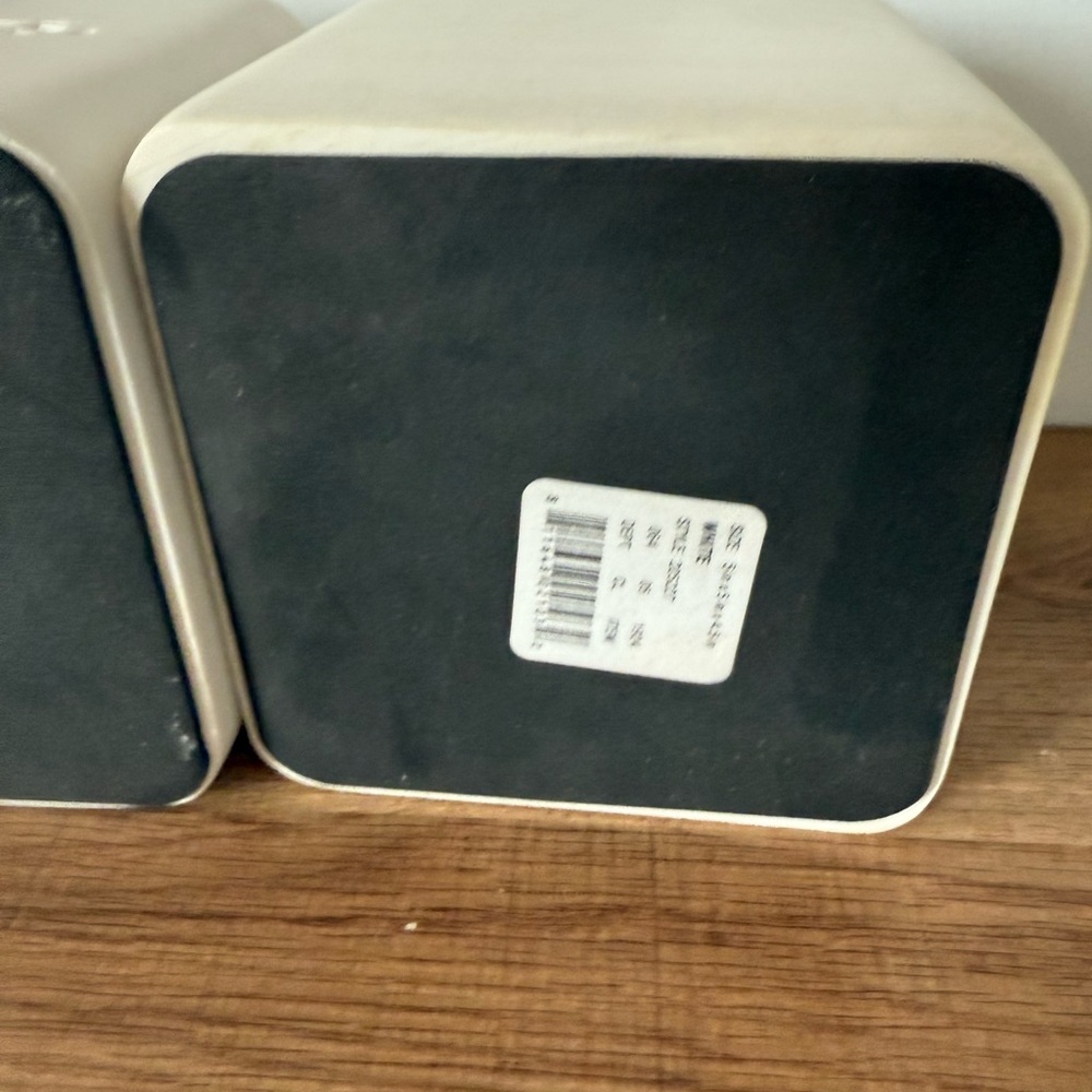 White Ceramic Storage Containers - Picture 3 of 4